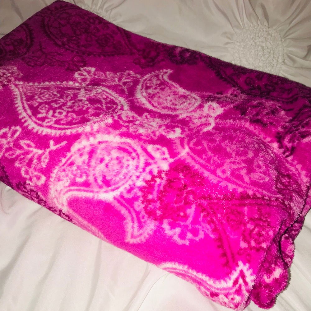 Vera Bradley Blanket